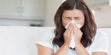 مع اقتراب فصل الشتاء.. 6 أعراض خطيرة للانفلونزا الموسمية